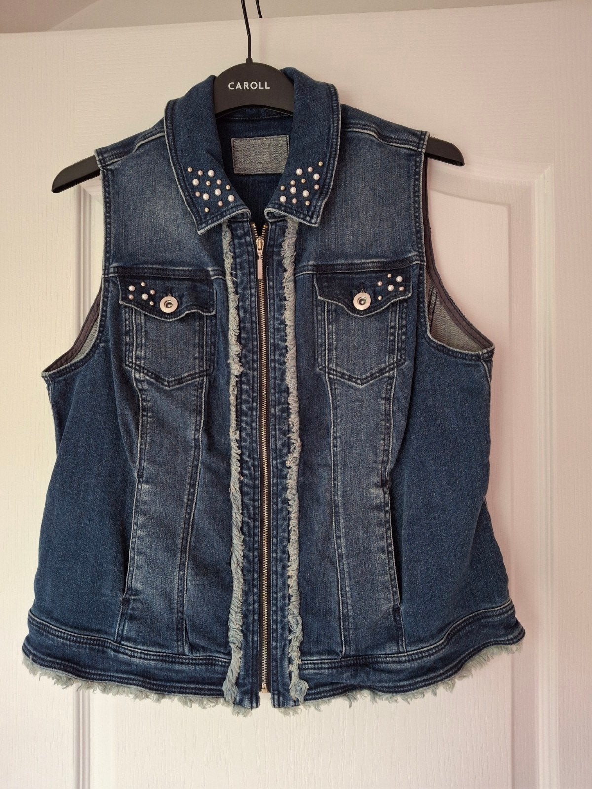 Mouwloos jeansvestje met parels maat M, Kleding | Dames, Bodywarmers, Ophalen, Maat 38/40 (M)