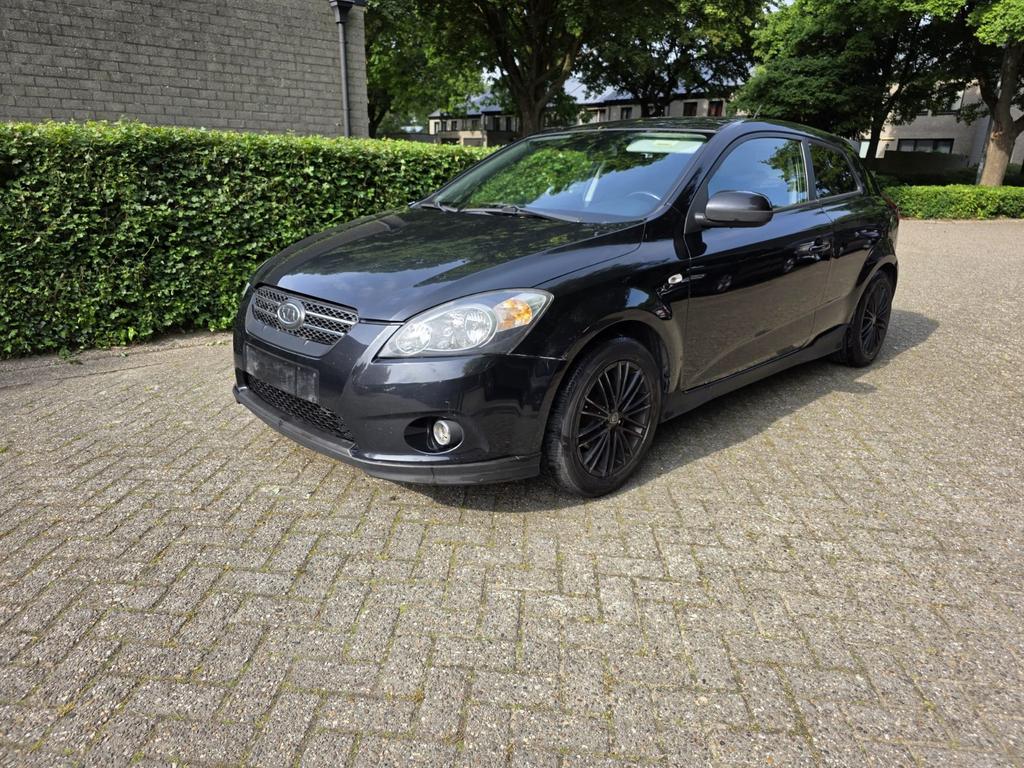Kia Ceed 1.4 Essence euro 5 Climatisation, Autos, Kia, Euro 5, Achat, Entreprise, Boîte manuelle