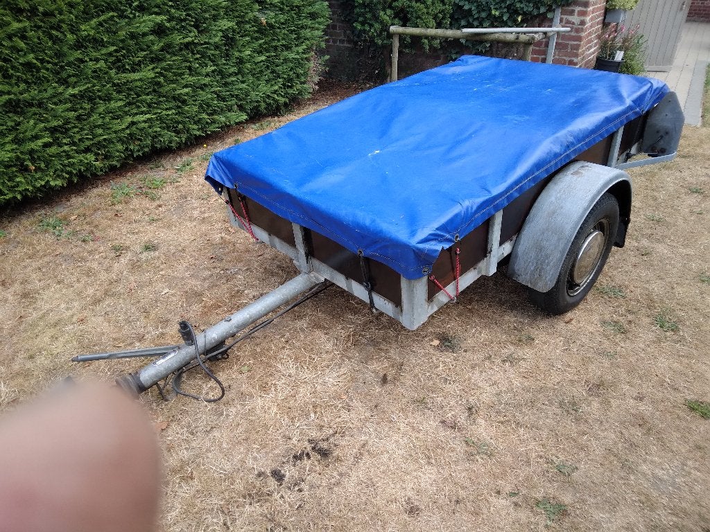 aanhangwagen, Enlèvement, Utilisé