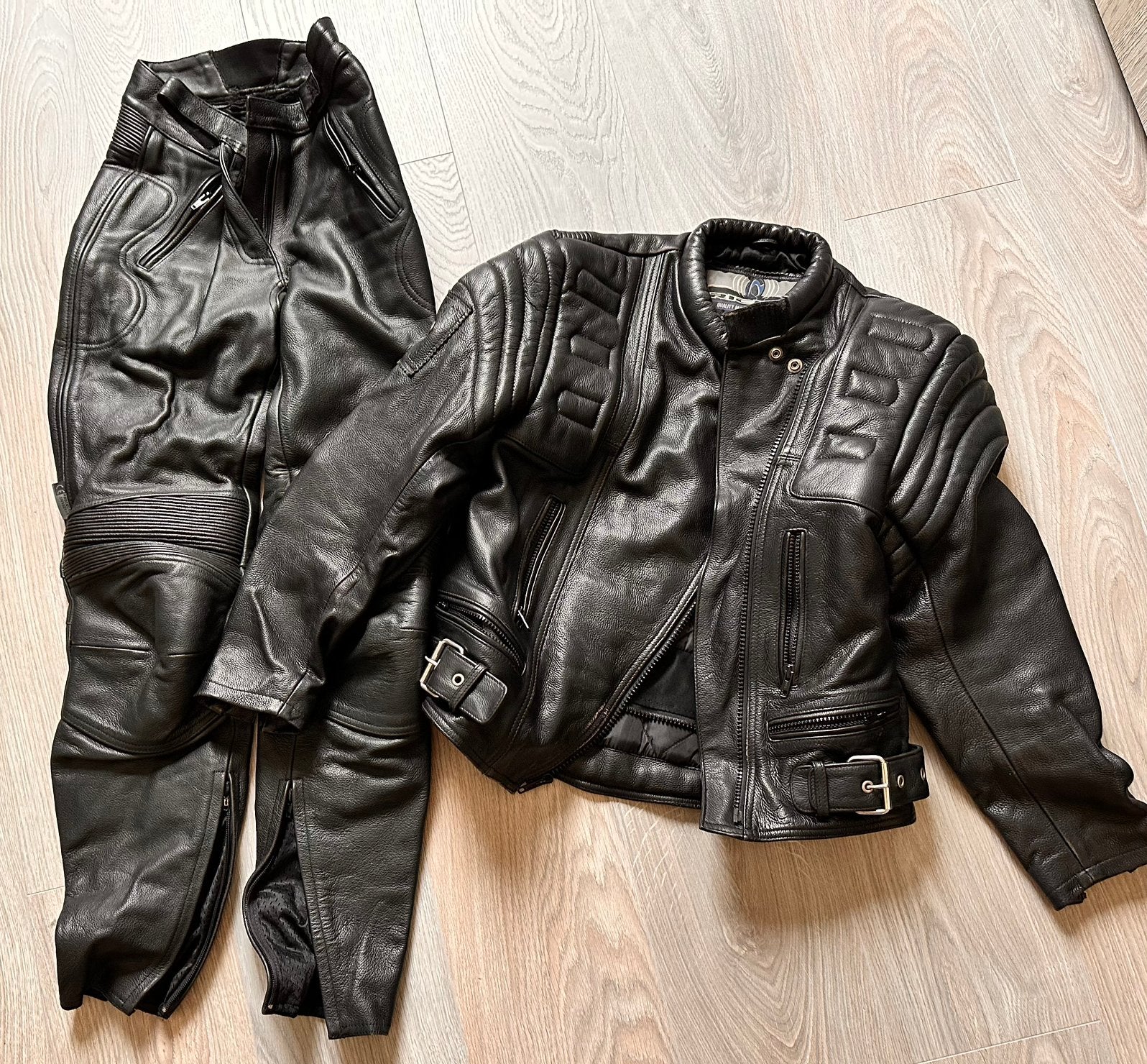 Lederen motorpak RICHA maat 40, Motoren, Kleding | Motorkleding, Ophalen, Tweedehands, Dames, Combipak