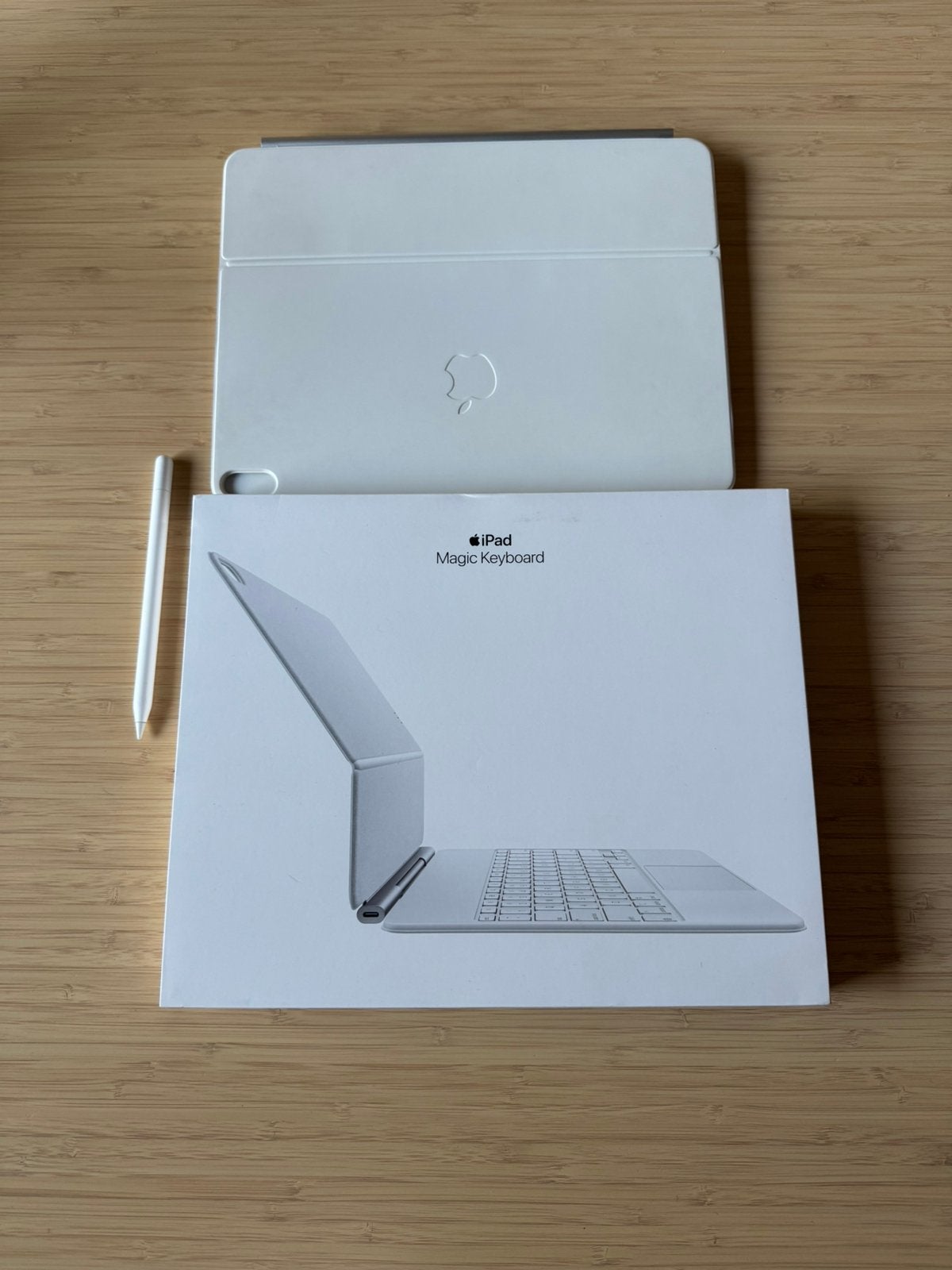 Pack apple magi keyboard + apple pencil usb c, Informatique & Logiciels, Tablettes graphiques, Comme neuf, Enlèvement