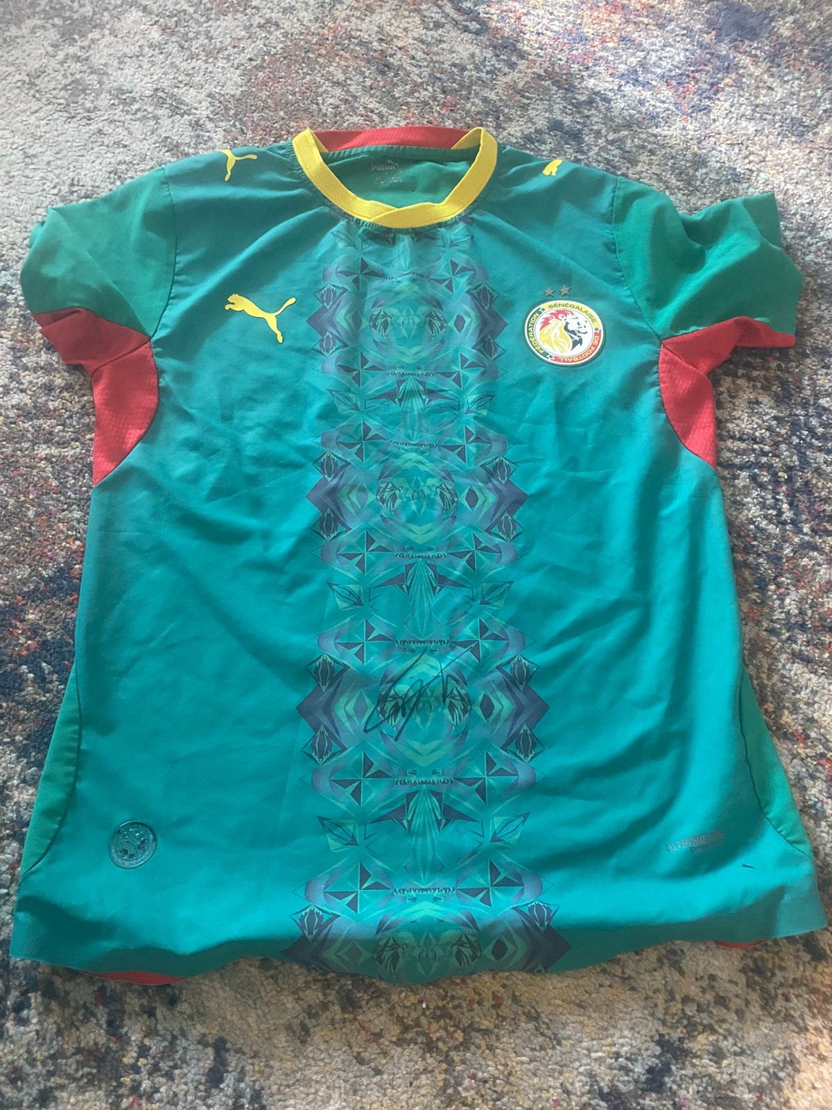 Maillot du Sénégal signé par Charles De Ketelaere, Enlèvement ou Envoi, Comme neuf, Maillot