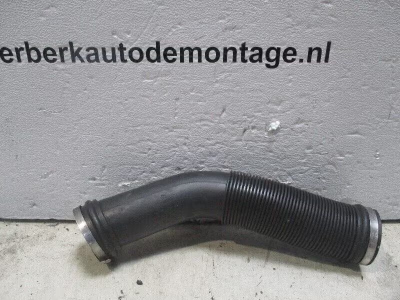 LUCHTAANZUIGSLANG Volkswagen Vento (1H2) (1ho-129-627), Gebruikt, Berliner Ring 2 38440 Wolfsburg, DE, Volkswagen, Volkswagen AG