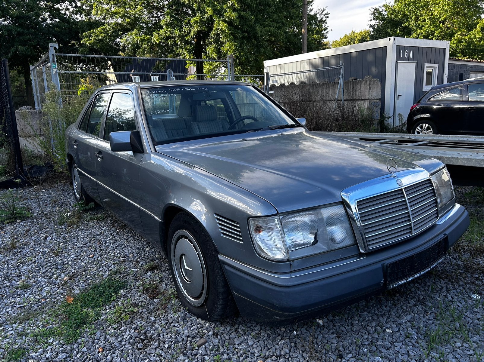 Mercedes E250 2.5 Turbo Diesel km 236 000 km d'ici 1990, Autos, Argent ou Gris, Achat, 2500 cm³, Entreprise
