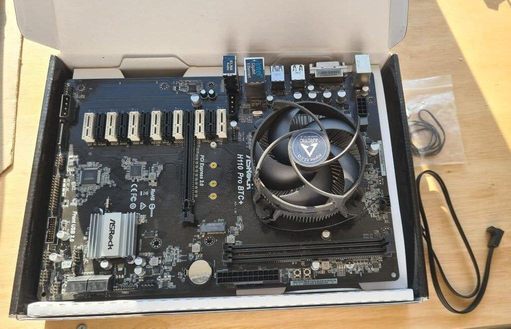 ASRock H110 PRO BTC+ Moederbord + Intel Celeron, Computers en Software, Gebruikt, LGA 1151, DDR4, Ophalen of Verzenden