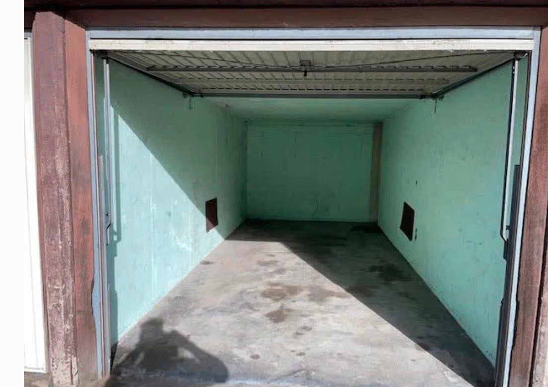 Garage te huur. Toplocatie