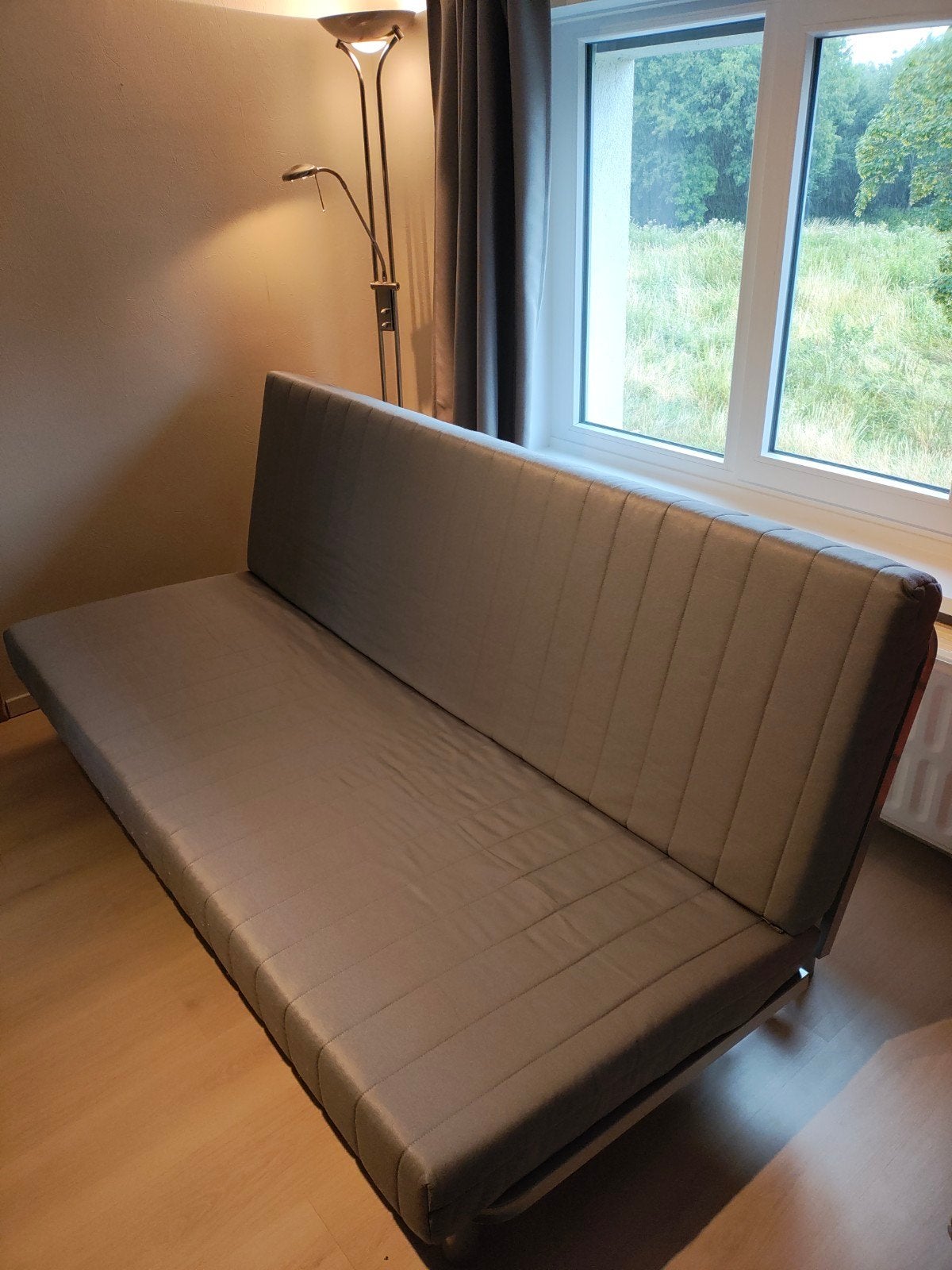 transformeerbare slaapzetel / slaapbank, Tweepersoons, Zo goed als nieuw, 200 cm, Grijs