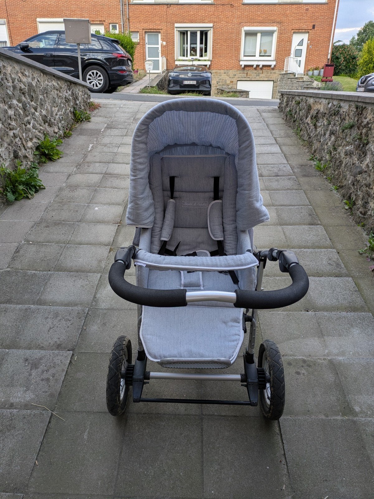 Poussette buggy et nacelle Théophile et Patachou, Kinderen en Baby's, Buggy's, Zo goed als nieuw, Overige merken, Regenhoes, Verstelbare rugleuning