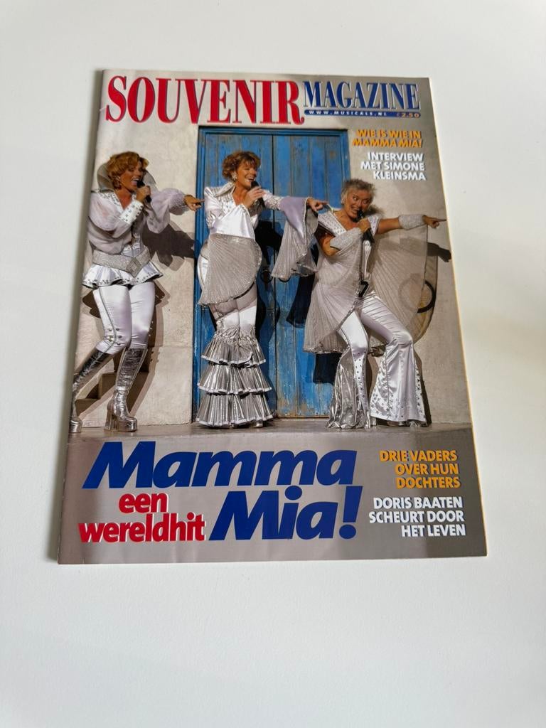 Tarzan/Lion King/Wicked/Grease/Mamma Mia programmaboeken, Livres, Journaux & Revues, Utilisé, Musique, Cinéma ou TV, Enlèvement ou Envoi