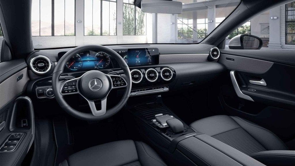 Mercedes-Benz CLA-Klasse 180 Coupé Business Line | Verwarmd, Autos, 100 kW, Achat, 4 portes, Entreprise