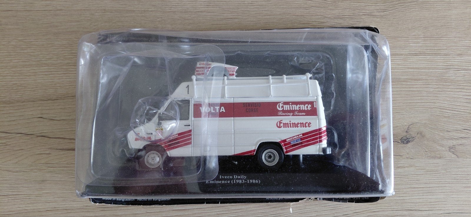 Iveco Daily service bus Eminence racing rally team 1983-1986, Ophalen of Verzenden, Zo goed als nieuw, Bus of Vrachtwagen