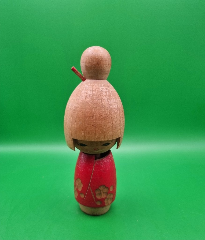 Kokeshi vintage de Sugai Sato, Enlèvement ou Envoi, Bois, 15 cm, Poupée