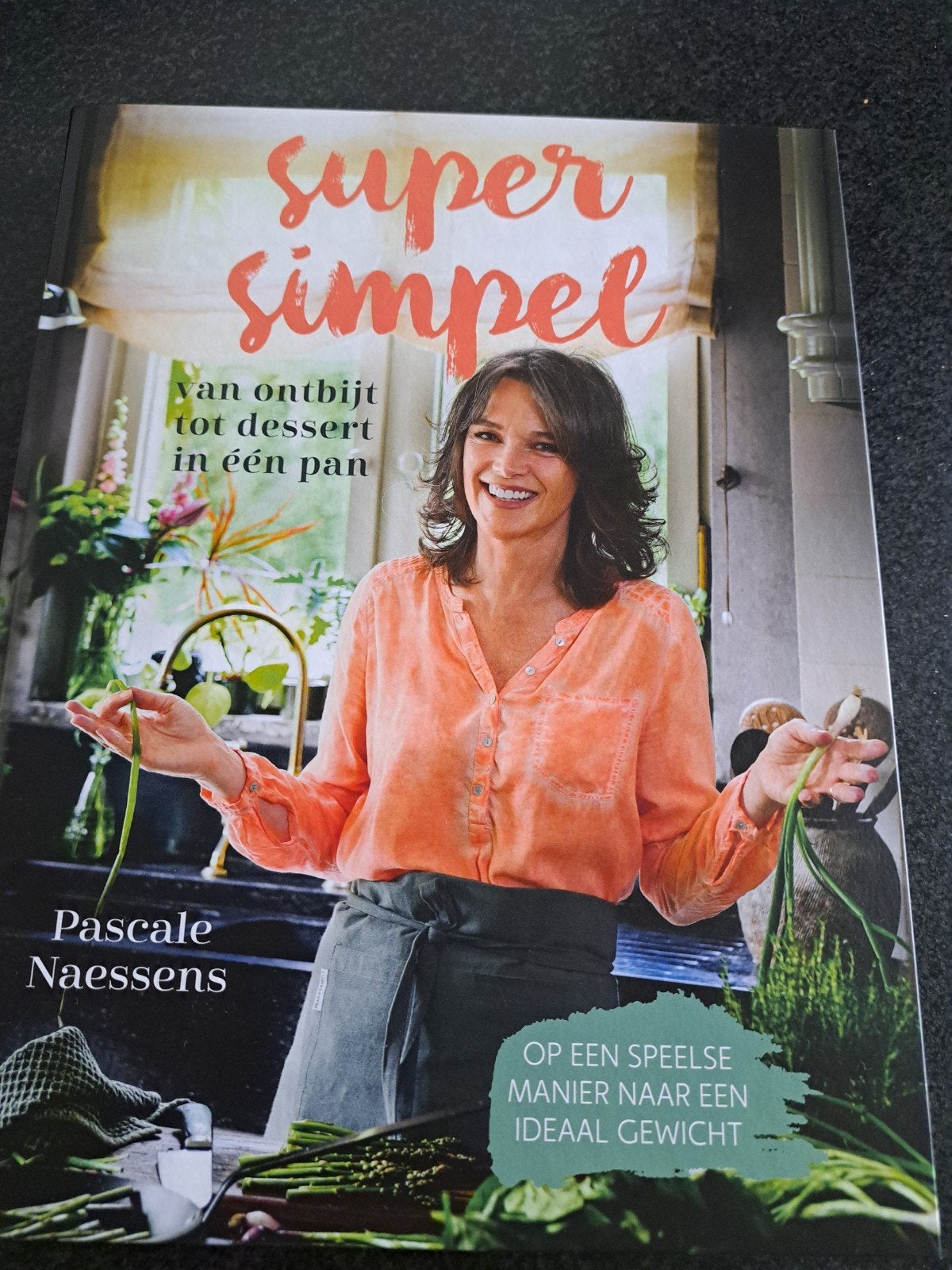 Pascale Naessens - Super simpel, Boeken, Ophalen of Verzenden, Pascale Naessens