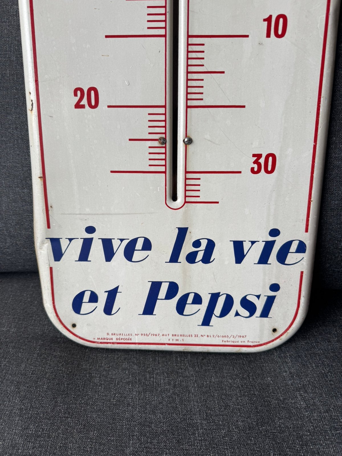 Ancien thermomètre publicitaire Pepsi Cola 1967, Collections, Enlèvement ou Envoi, Utilisé, Panneau publicitaire
