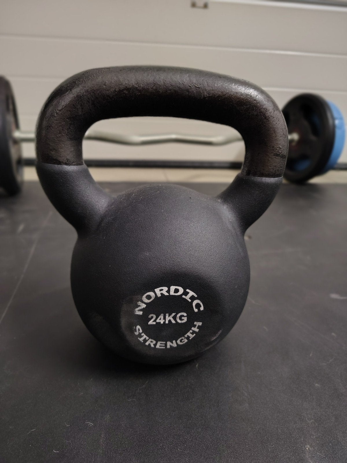 Kettlebell 24kg, 2x16kg, 2x12kg, 2x8kg, Sport en Fitness, Ophalen, Kettlebell