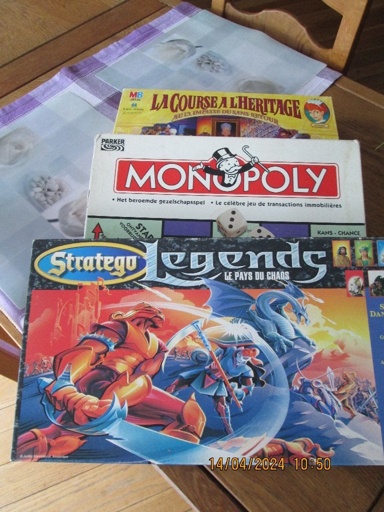 Jeux de société., Enlèvement, Comme neuf