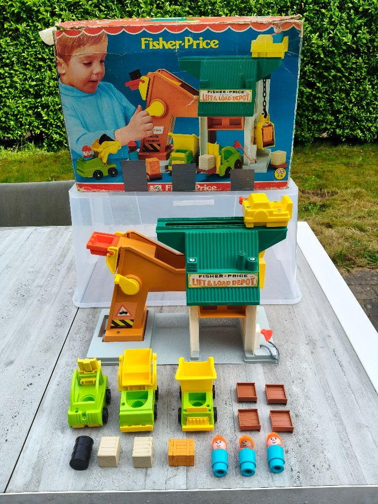 Fisher-Price 942 Lift & load depot Play Family vintage 1977, Enfants & Bébés, Jouets | Fisher-Price, Enlèvement, Utilisé, Set de jeu
