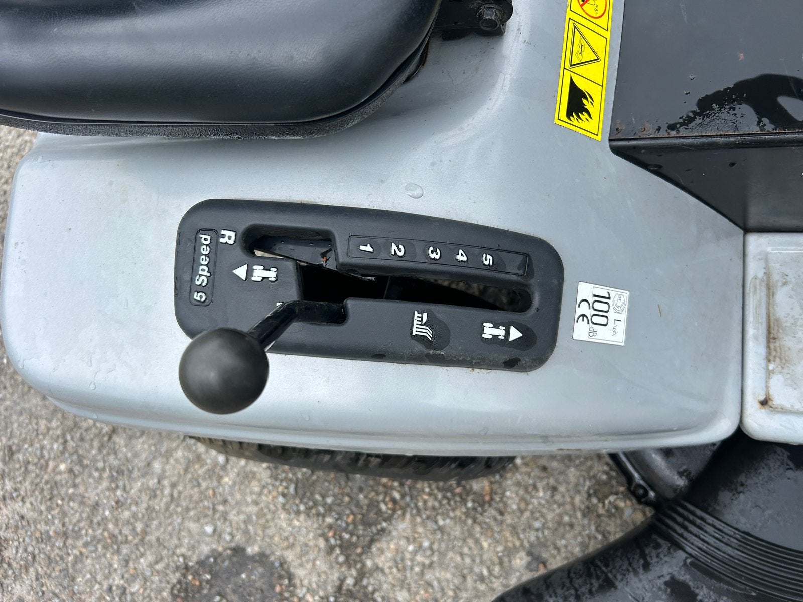 Tracteur tondeuse husqvarna flymo, Enlèvement ou Envoi, Utilisé, Démarrage électrique, 90 à 120 cm
