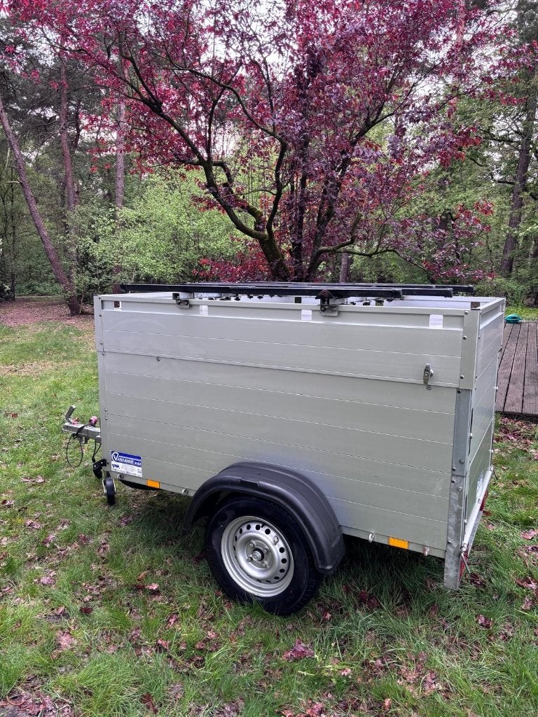 Anssems GT 750 bagagewagen met deksel en fietsendrager, Autos : Divers, Remorques, Comme neuf, Enlèvement