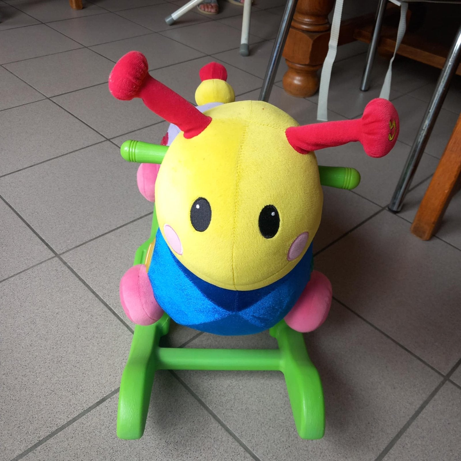 Schommel rups voor kinderen, Kinderen en Baby's, Ophalen, Zo goed als nieuw