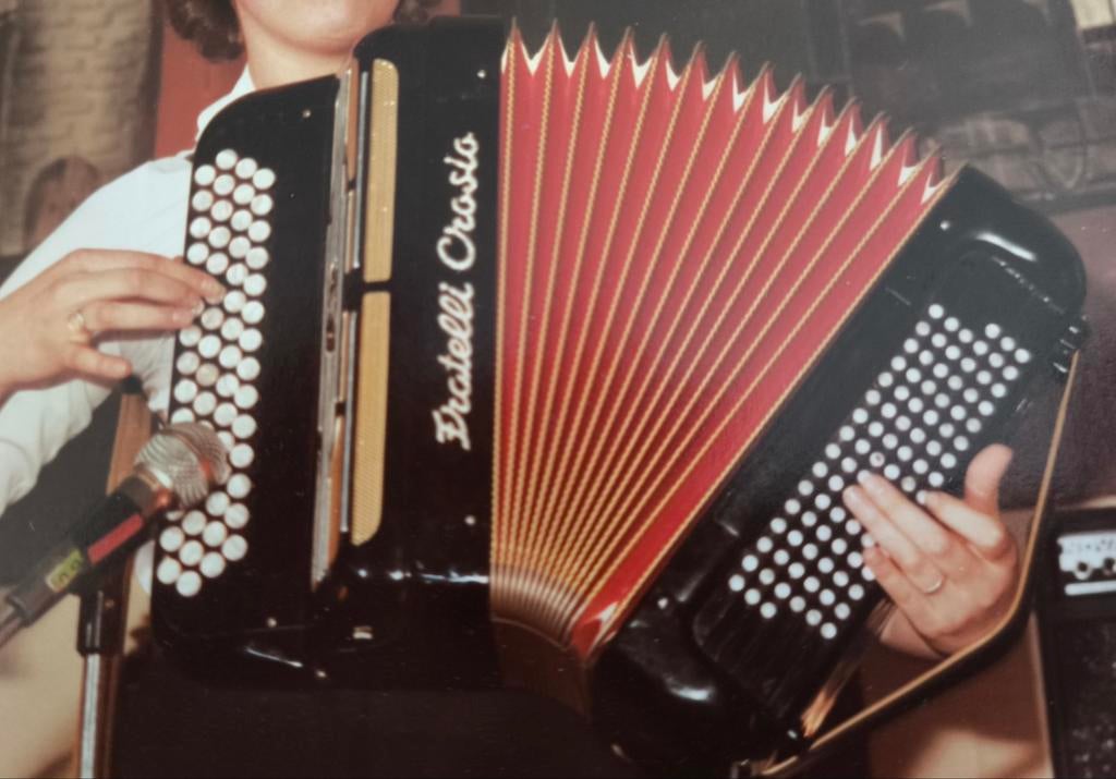 Accordeon Fratelli crosio, Muziek en Instrumenten, Ophalen