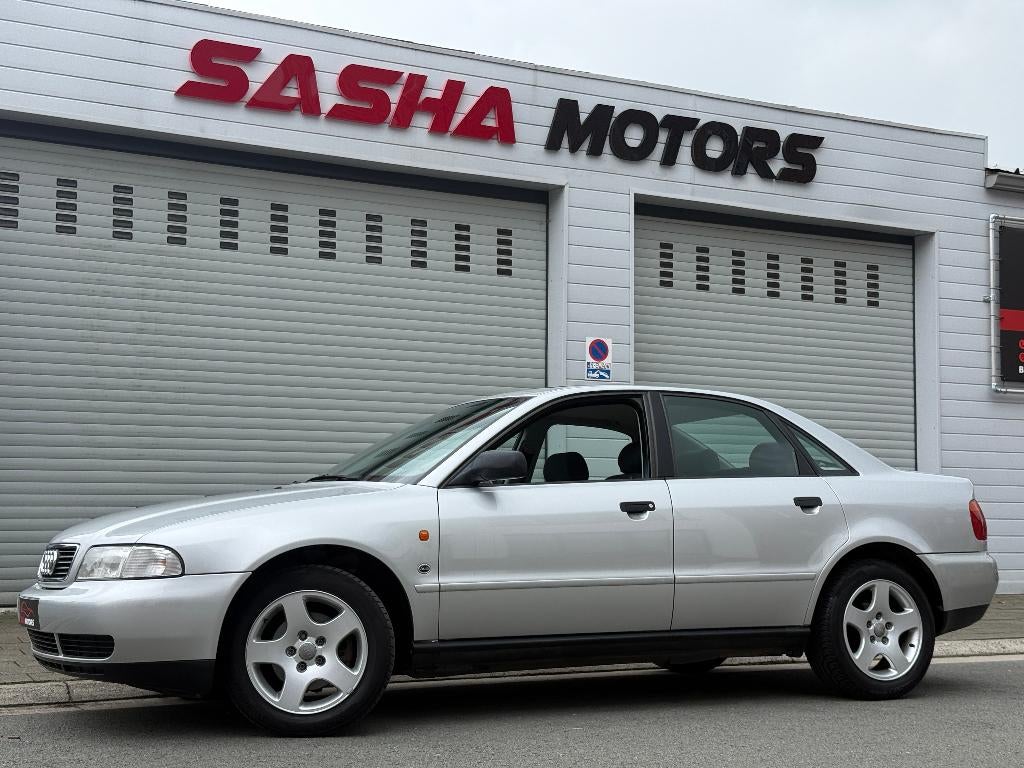 Audi A4 1.8 Benzine | Oldtimer | 124.000 KM | Incl.Keuring, Autos, Achat, Entreprise, Boîte manuelle, A4
