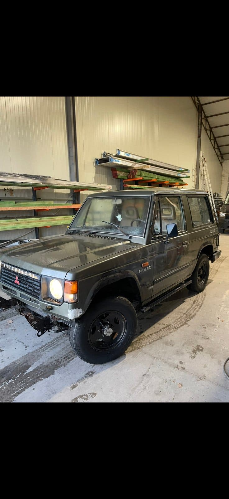 Mitsubishi pajero mk1 4x4, foto 2