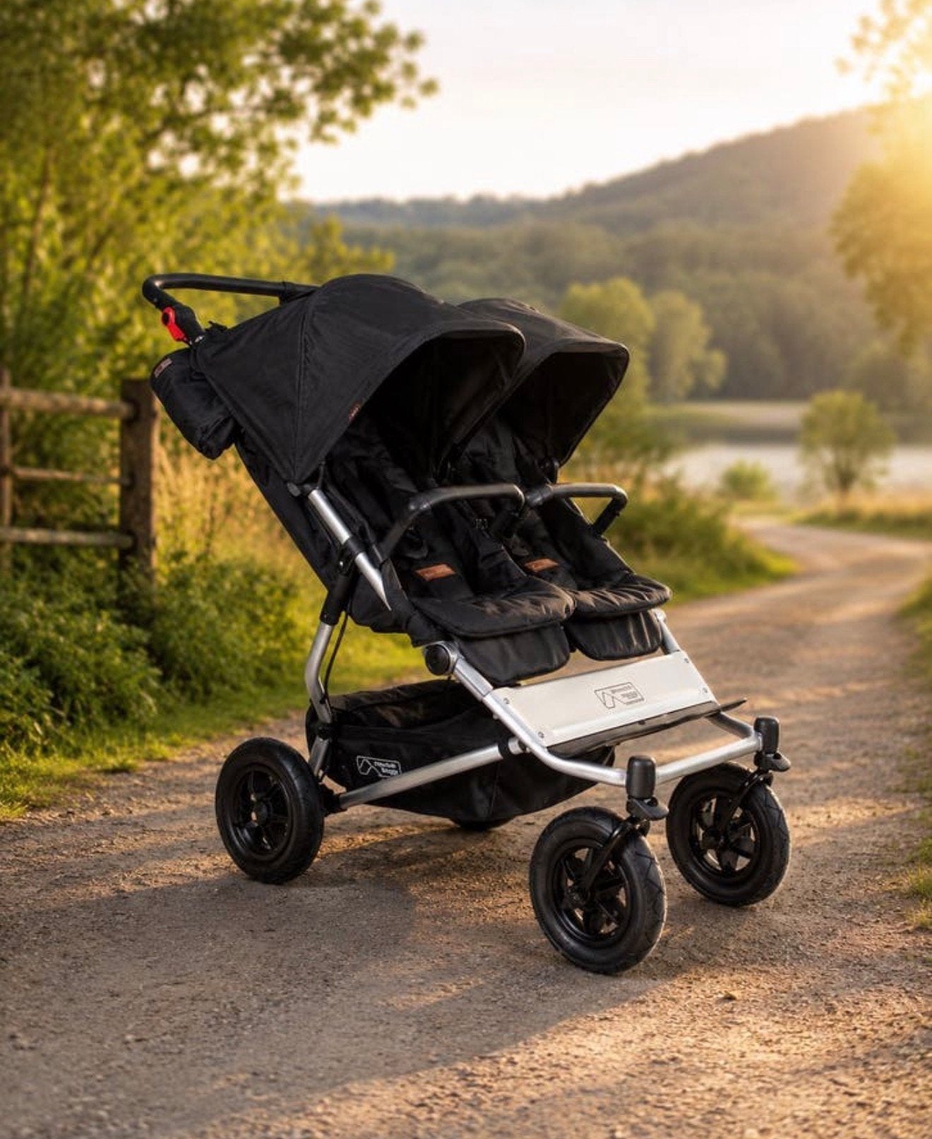 Mountain Buggy Duet – Zo goed als nieuw, Kinderen en Baby's, Buggy's, Zo goed als nieuw, Ophalen of Verzenden