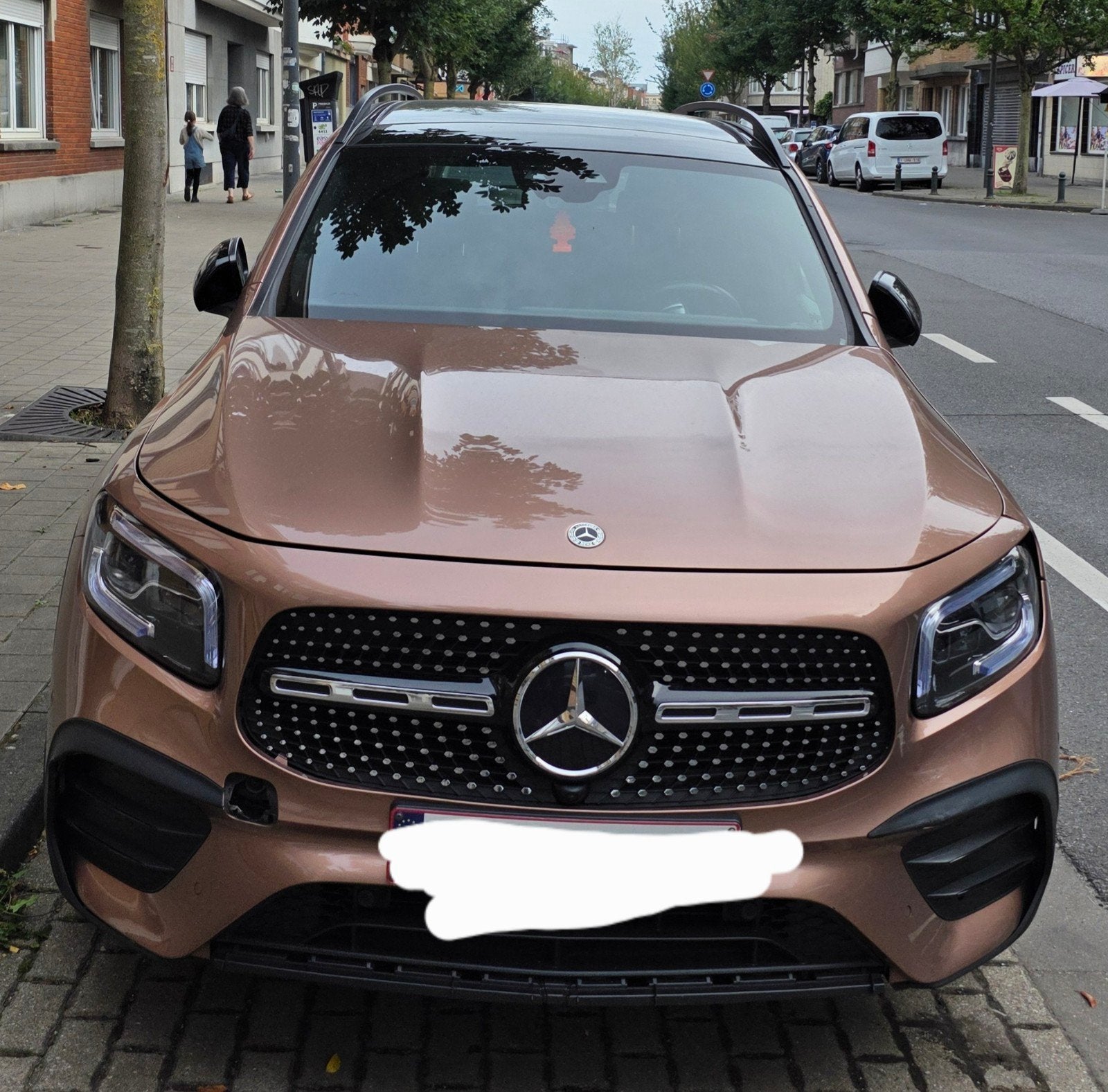 glb 200 full options 7 places AMG line tel : 0487 87 10 11, Autos, Cuir et Alcantara, 7 places, Noir, 5 portes