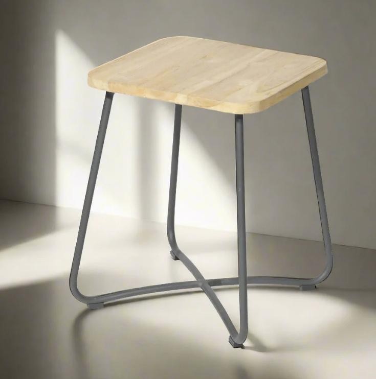 tuin salontafel of bijzet tafel liz van max en luuk, Ophalen of Verzenden, Zo goed als nieuw, Vierkant, Teakhout