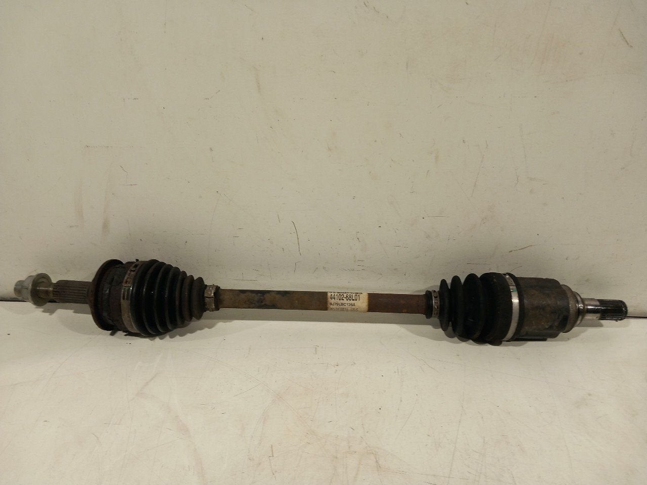 Aandrijfas links voor Suzuki Swift, Onderdelen@venauto.nl, Van der Ven Autorecycling B.V., Ettenseweg 76, 4706 PB Roosendaal, The Netherlands