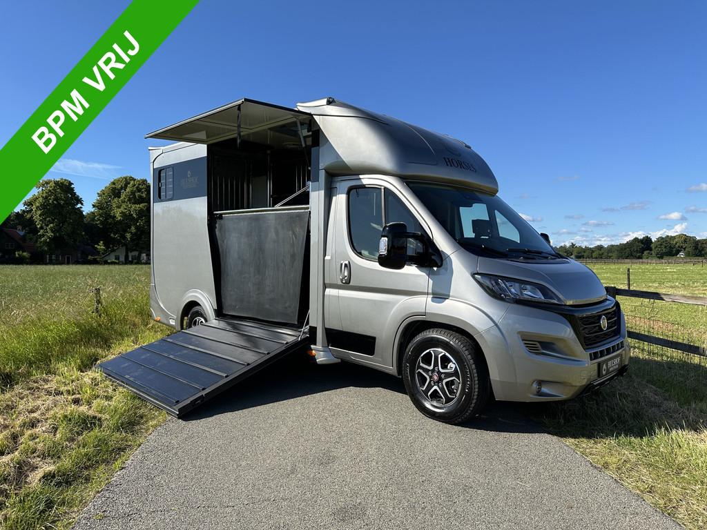 Fiat Ducato 3,65T C-rijbewijs 2-paards paardenvrachtwagen Au, Auto's, Navigatiesysteem, Leder, Diesel, 140 pk