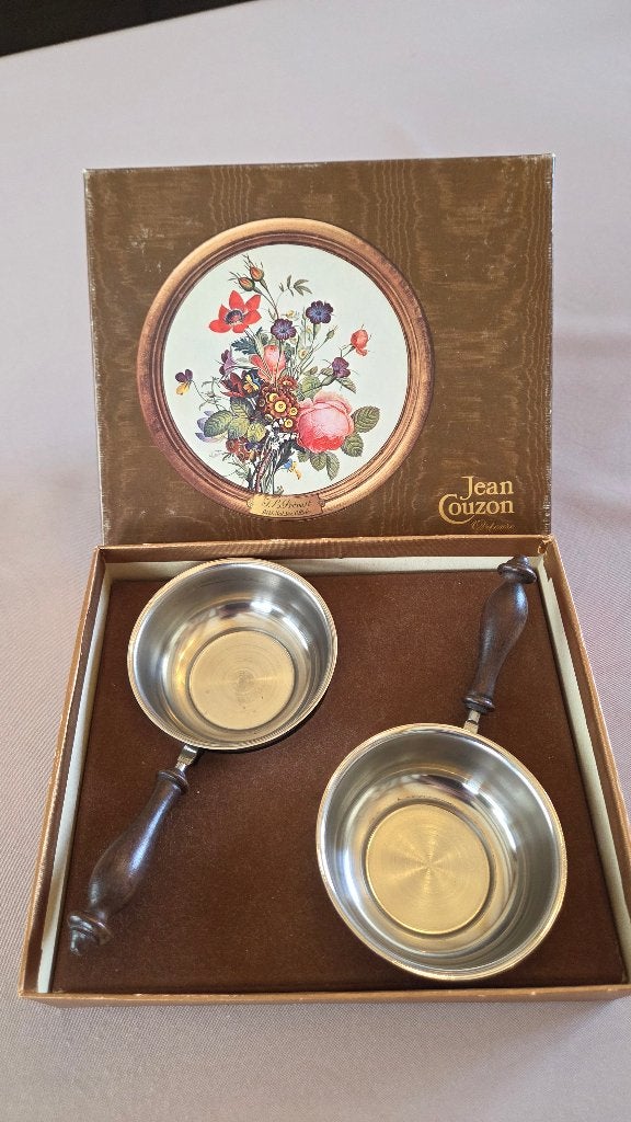 Jean Couzon 2 poêles vintage en inox  avec boîte d'origine, Enlèvement ou Envoi