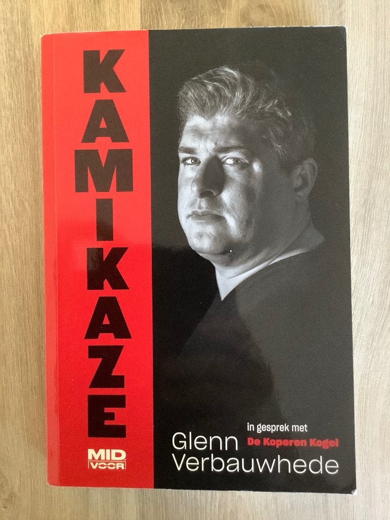 Voetbalboek Kamikaze van Glenn Verbauwhede, Sport de ballon, Enlèvement ou Envoi, Comme neuf, Glenn Verbauwhede