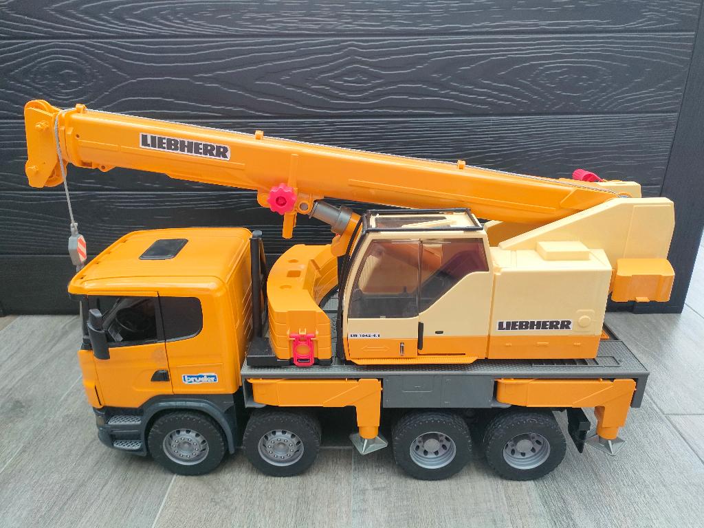 Bruder Camion-grue Liebherr Scania, Ophalen, Gebruikt