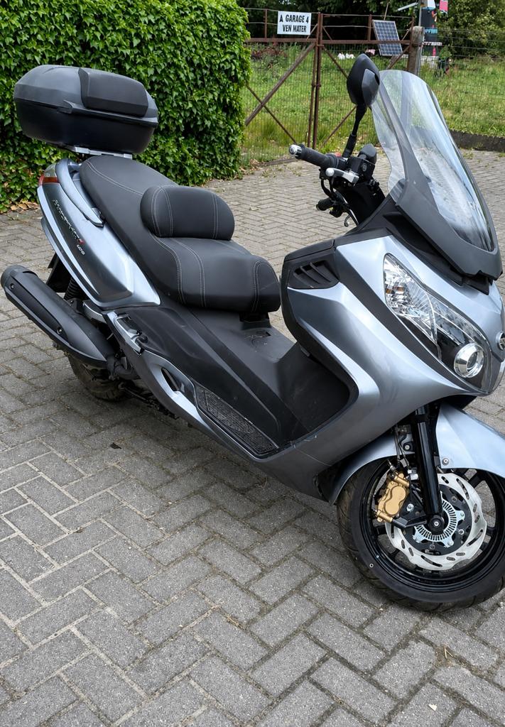 Maxsym 400i abs maxiscooter 3750km !!!, Enlèvement, Comme neuf, Électrique