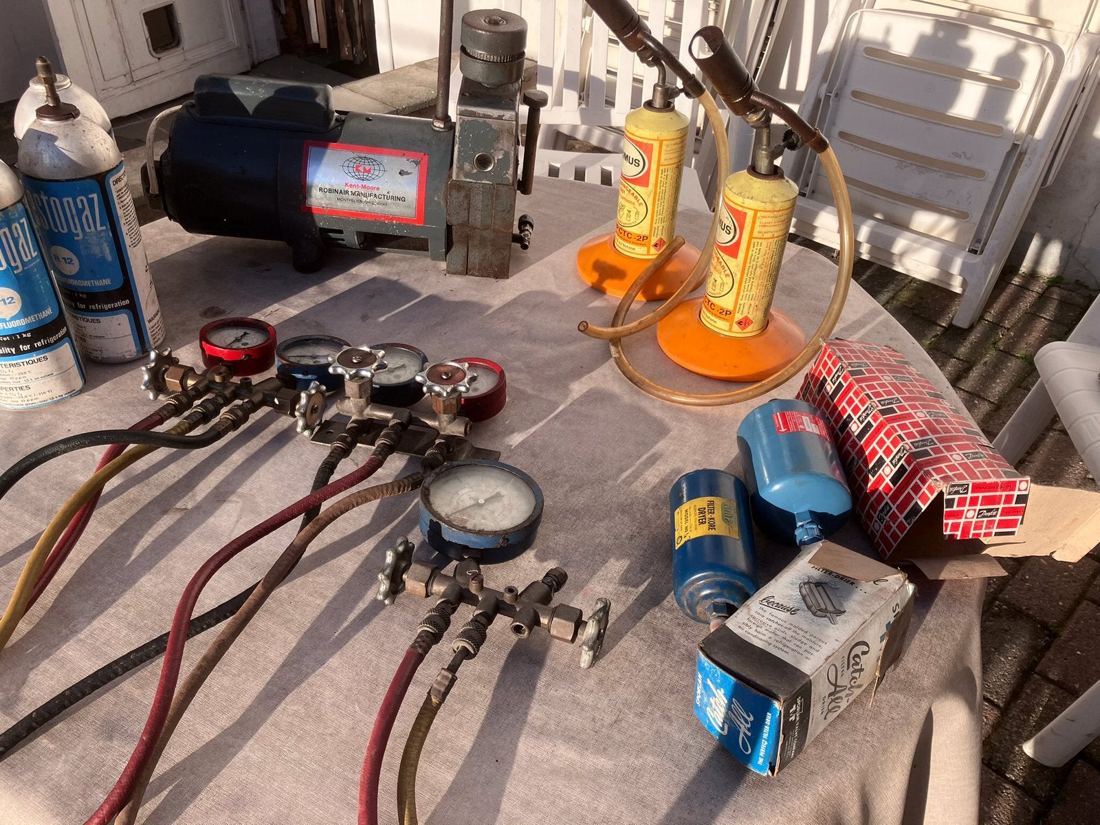 Pompe à vide et accessoires de refroidissement, Bricolage & Construction, Enlèvement, Utilisé, Autres métaux