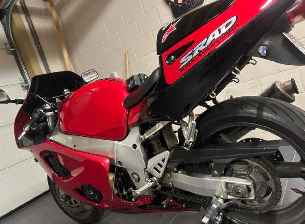 A vendre 600 srad, Motos, Motos | Suzuki, 600 cm³, Occasion, 4 cylindres, Manuelle