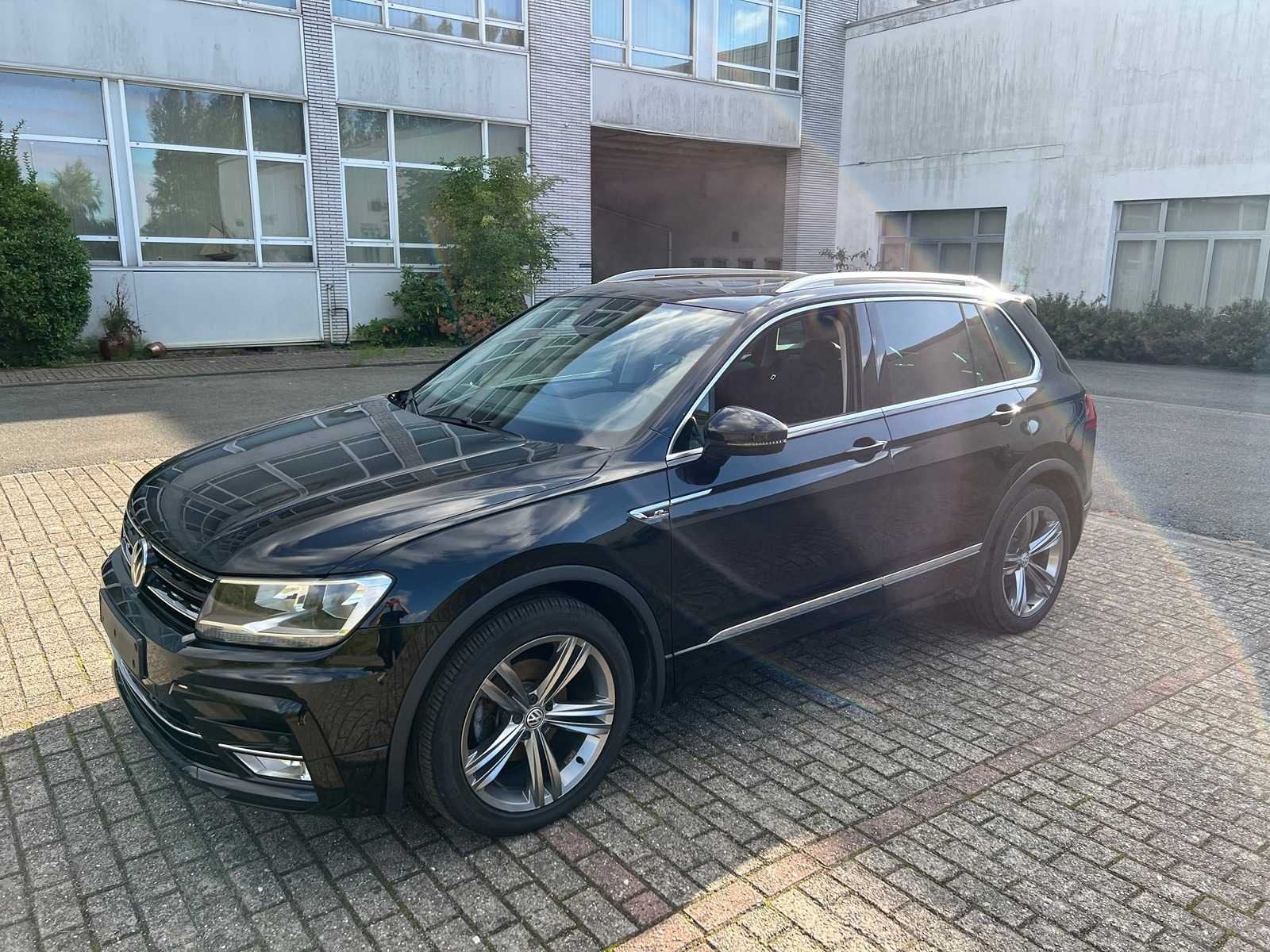VOLKSWAGN - 2017 - TIGUAN ALLSPACE - R-LINE - Voiture, Autos, Achat, Euro 6, Entreprise, Boîte manuelle