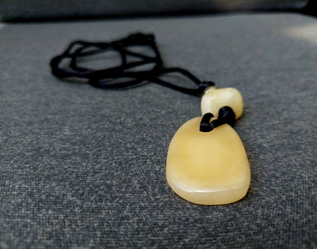 Collier Calcite orange neuf marque Nia, Handtassen en Accessoires, Kettingen, Nieuw, Oranje, Ophalen of Verzenden, Steen of Mineraal