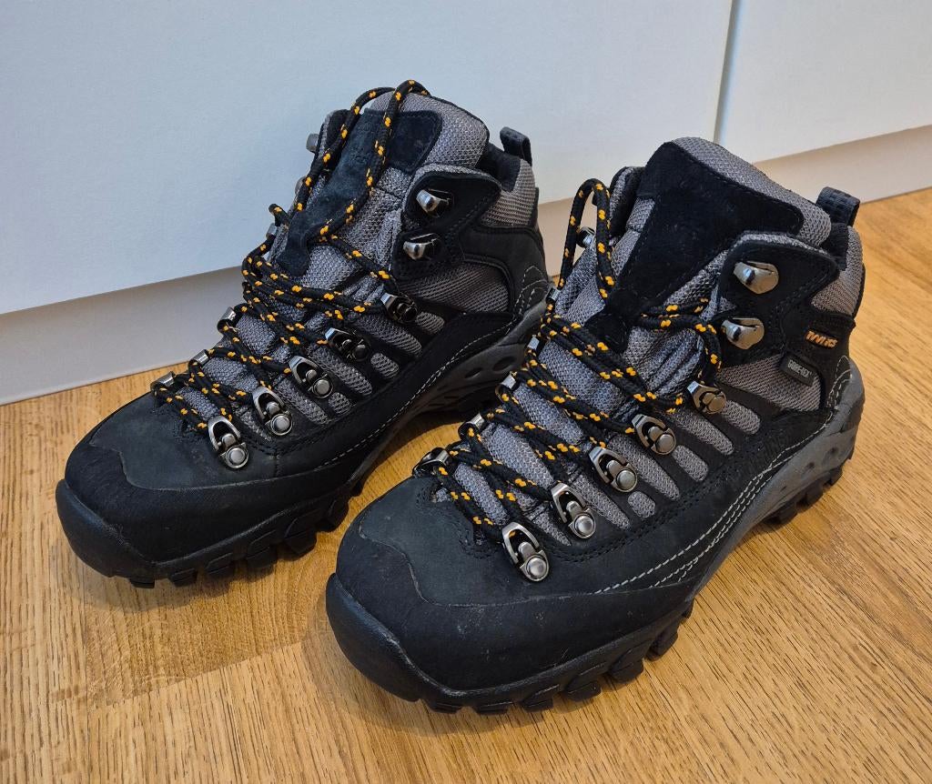 Wandel/bergschoenen leer met Gore-Tex 36/37, Ophalen of Verzenden, Zo goed als nieuw, Schoenen