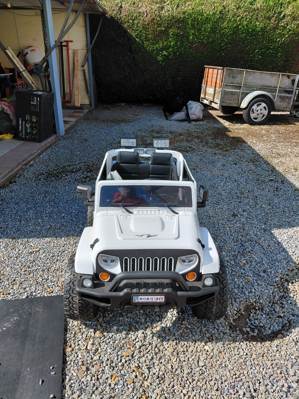 Vehicule electrique enfant f, Enlèvement