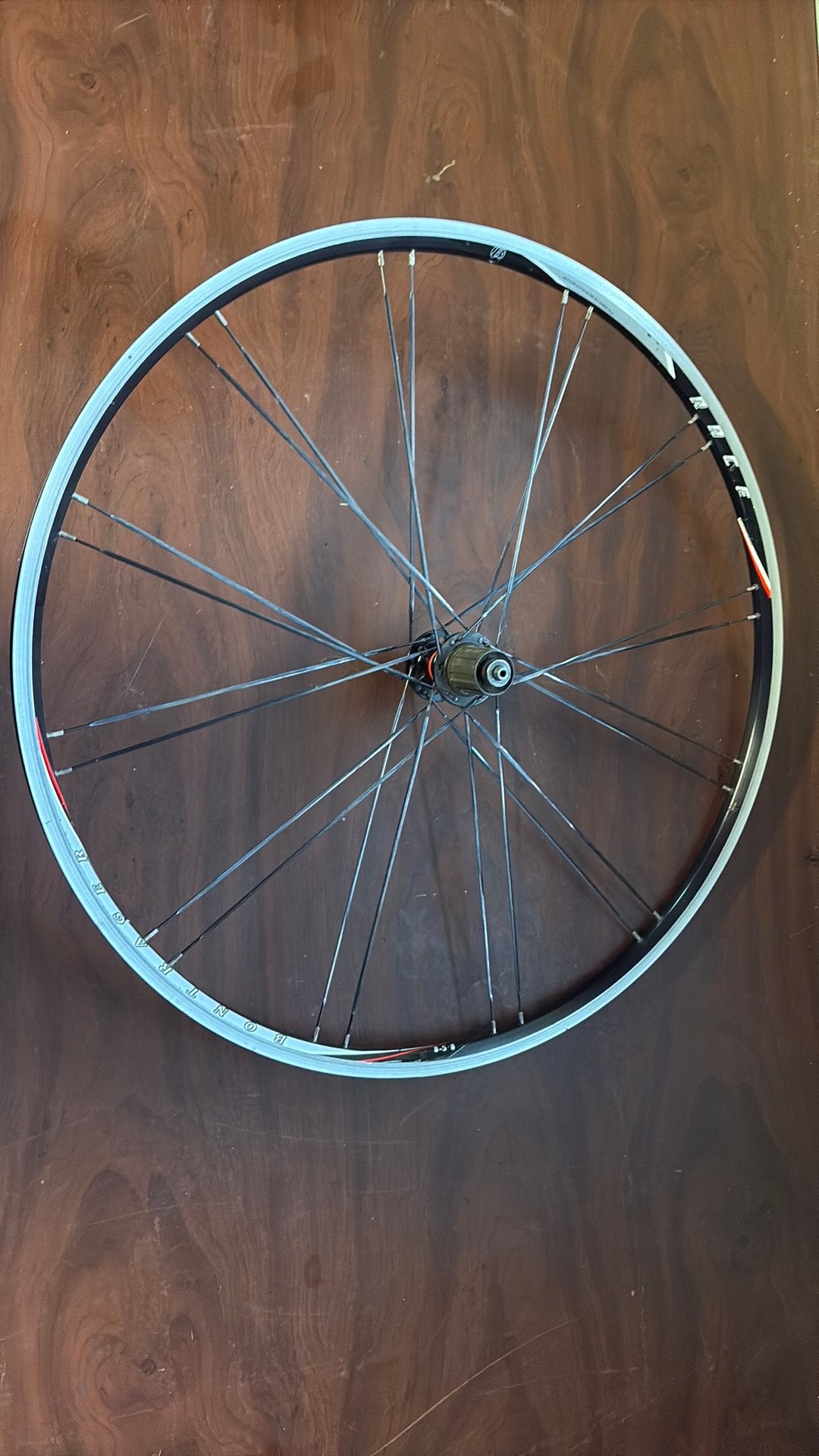 Bontrager achterwiel racefiets 9/10speed BODY HEEFT SPELING!, Fietsen en Brommers, Ophalen of Verzenden, Gebruikt, Racefiets, Wiel