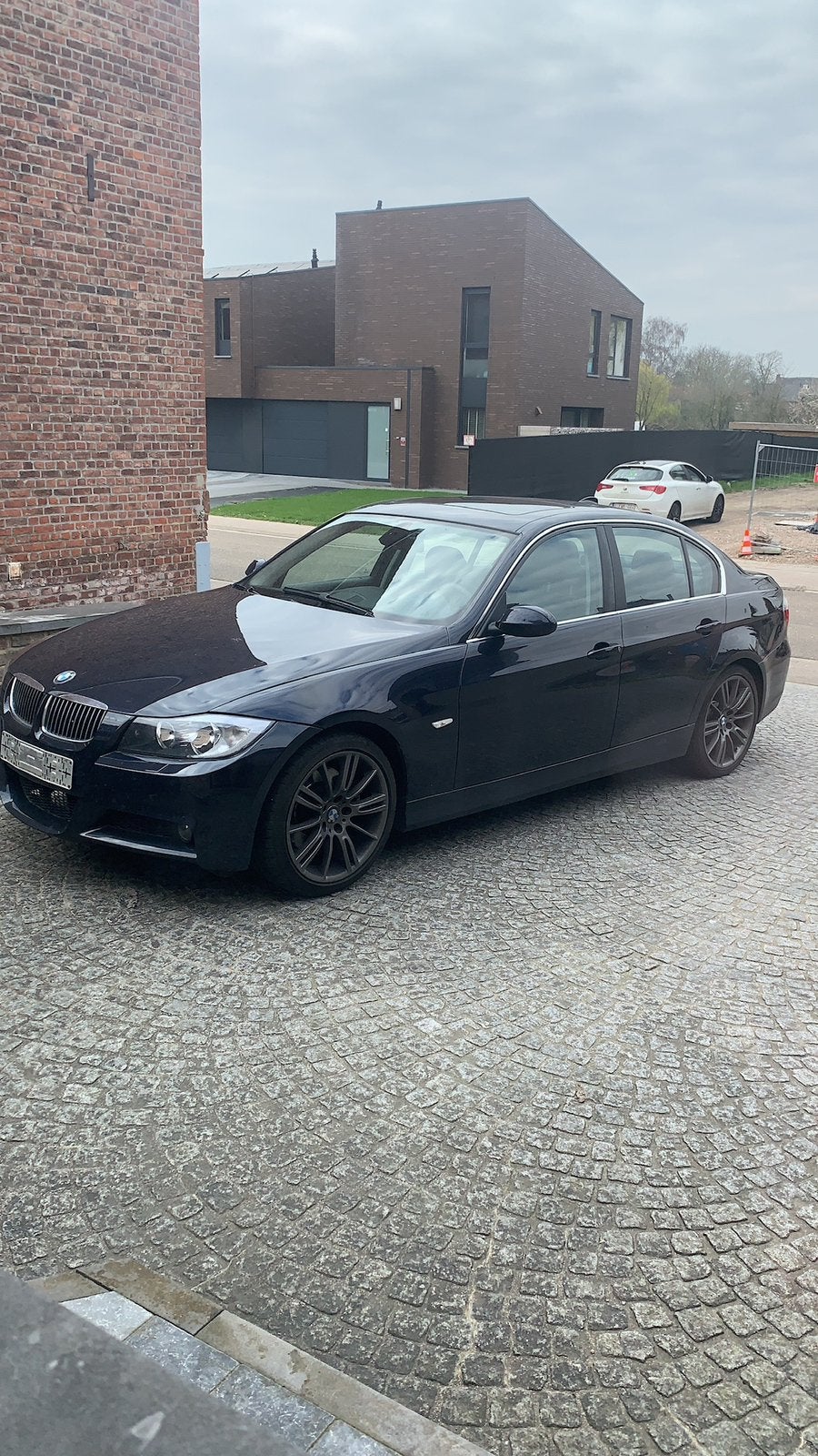 BMW 330i E90 BENZINE/LPG manueel, Auto's, Particulier, Euro 4, 3 Reeks, Te koop