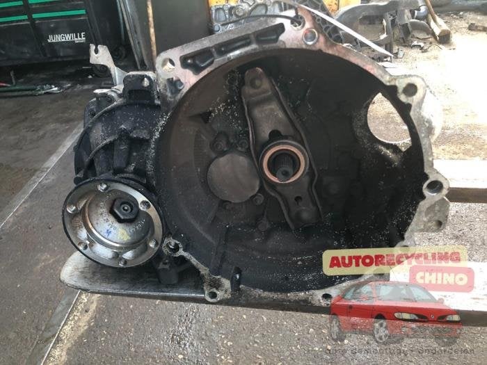 Boîte de vitesse d'un Volkswagen Caddy, Volkswagen, -, 3 mois de garantie, Utilisé