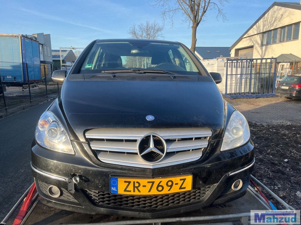 2010 Mercedes B klasse W245 B180 zwart 191 266940 demontage, Gebruikt, Mercedes-Benz AG, Mercedes-Benz, Mercedesstrasse 120
70372  Stuttgart, DE