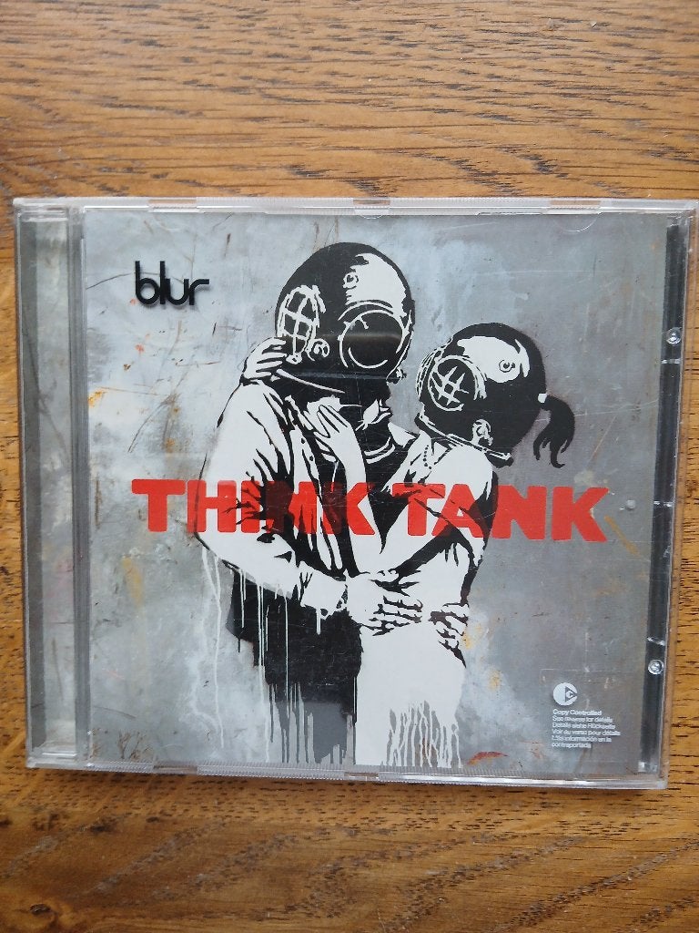 CD Blur : Think Tank, Enlèvement