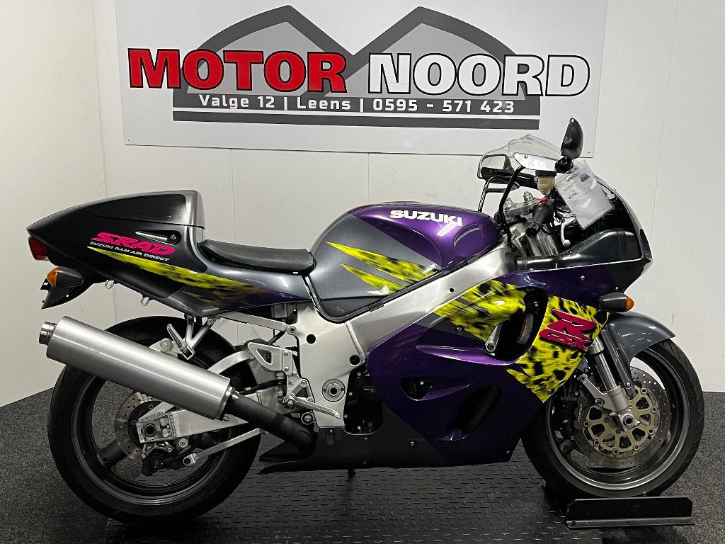 GSXR750 SRAD gsxr 750, Motos, Occasion, Plus de 35 kW, 4 cylindres, Sport