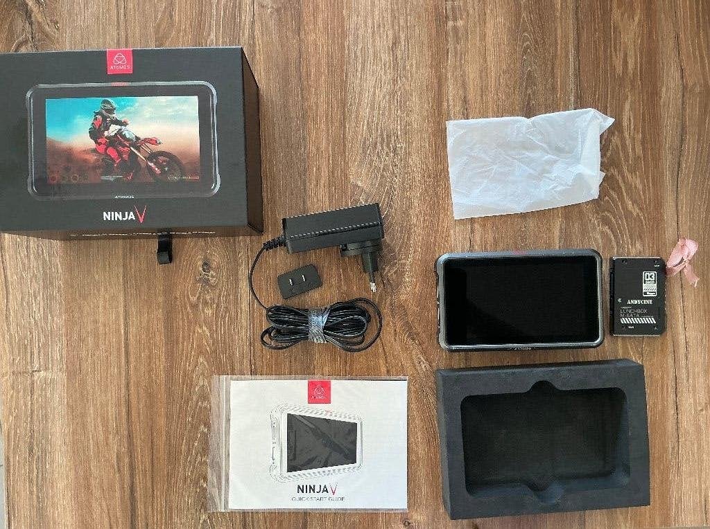 ATOMOS Ninja V 5" + SSD 500 Go – Enregistreur / Moniteur, Ophalen, SSD, Zo goed als nieuw, Atomos