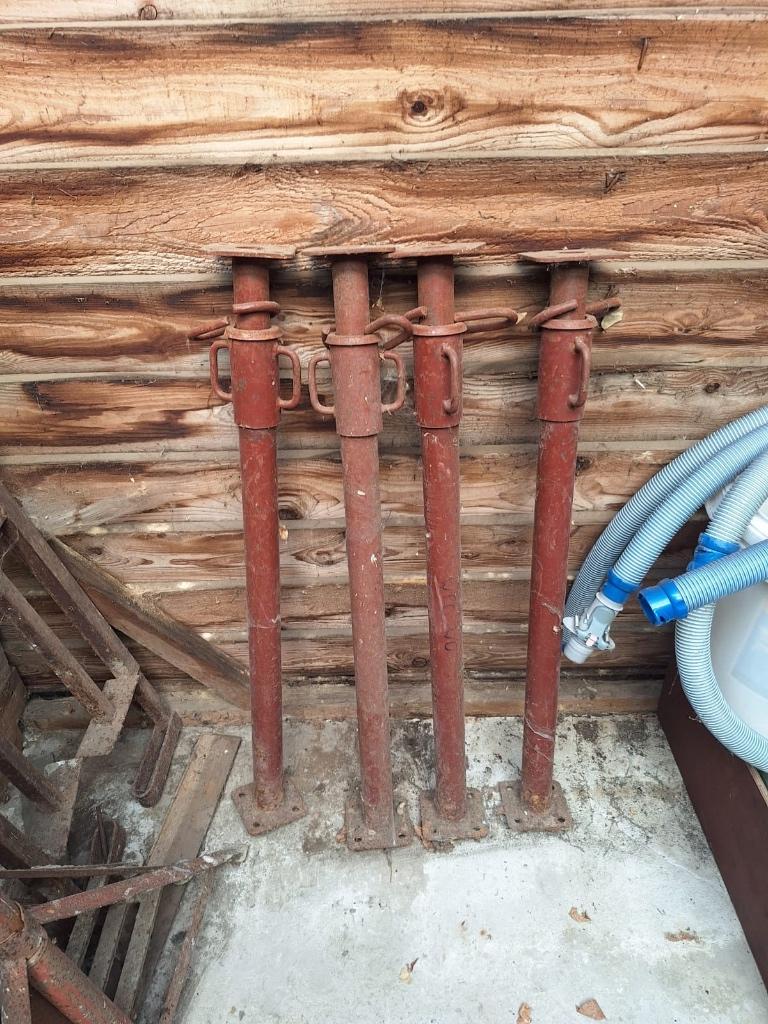 Korte stippen, Doe-het-zelf en Bouw, Steigers, Ophalen, Gebruikt, Minder dan 2 meter